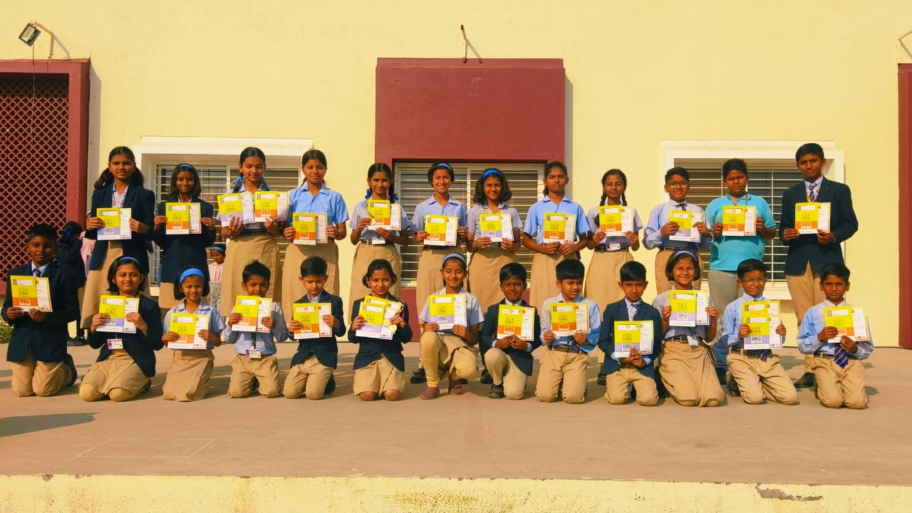 ऑलिम्पियाडमध्ये सुवर्ण झळाळी; श्रीगोंद्यातील विद्यार्थ्यांची राष्ट्रीय स्तरावर दैदिप्यमान कामगिरी!